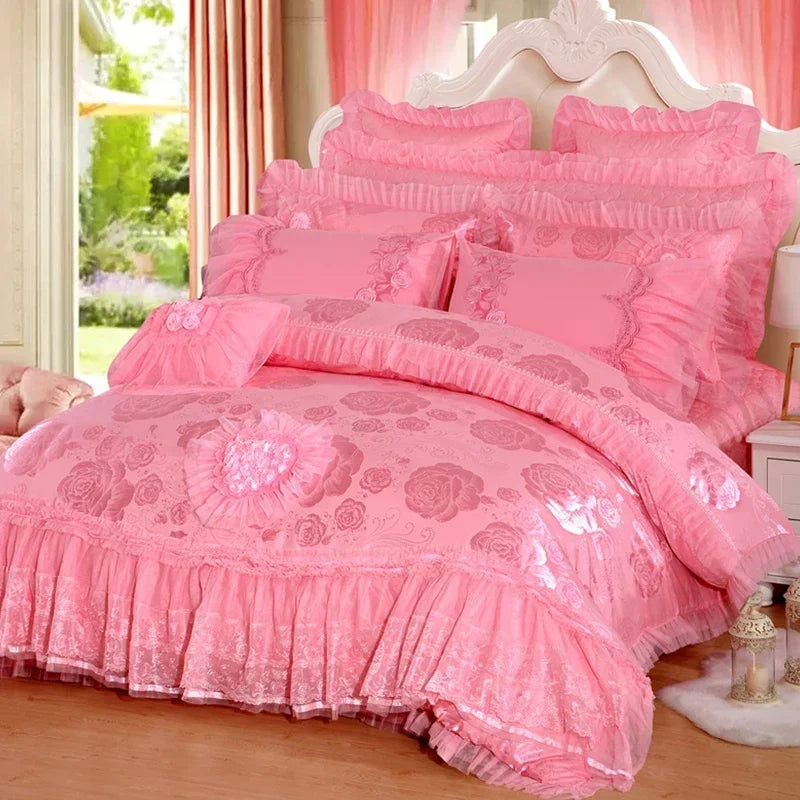 Red Jacquard Satin Bedding Sets Luxury Royal Princess Wedding Heart-shaped Lace Duvet Cover Flat Sheet Bedspread Pillowcases