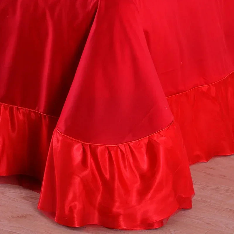Red Jacquard Satin Bedding Sets Luxury Royal Princess Wedding Heart-shaped Lace Duvet Cover Flat Sheet Bedspread Pillowcases