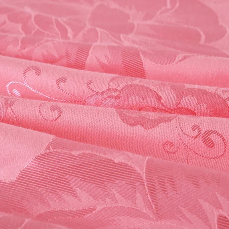 Red Jacquard Satin Bedding Sets Luxury Royal Princess Wedding Heart-shaped Lace Duvet Cover Flat Sheet Bedspread Pillowcases