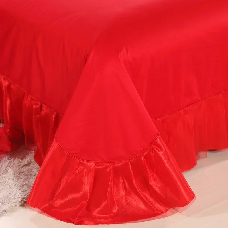 Red Jacquard Satin Bedding Sets Luxury Royal Princess Wedding Heart-shaped Lace Duvet Cover Flat Sheet Bedspread Pillowcases