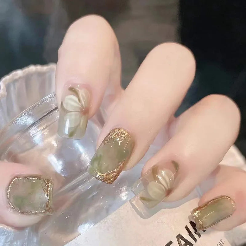 24Pcs Blusher Halo Dyeing Love French Press on Nails Reusable False Nail Removable Fake Nails Short Round Coffin Nail with Glue