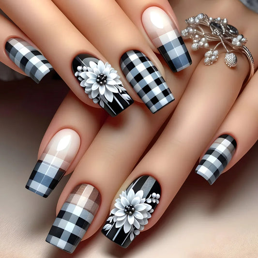 24Pcs Set Vintage False Nails with Glue Flower Checkered Press on Nails French Acrylic Nail Short Square Fake Nails Sweet Cool