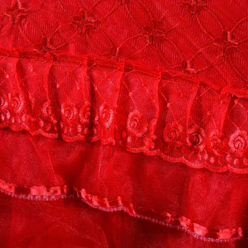 Red Jacquard Satin Bedding Sets Luxury Royal Princess Wedding Heart-shaped Lace Duvet Cover Flat Sheet Bedspread Pillowcases