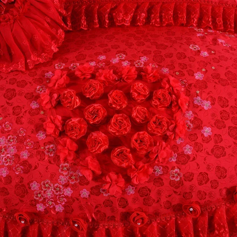 Red Jacquard Satin Bedding Sets Luxury Royal Princess Wedding Heart-shaped Lace Duvet Cover Flat Sheet Bedspread Pillowcases